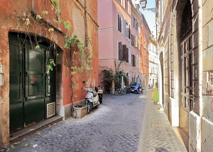 Vicolo Delle Grotte House