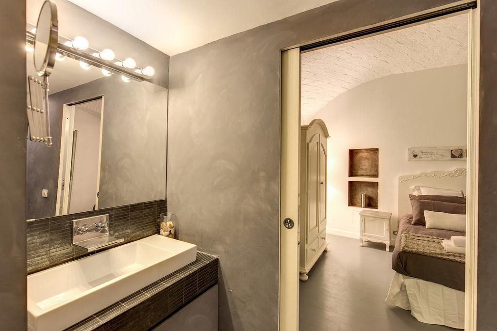 Vicolo Delle Grotte House * Rome