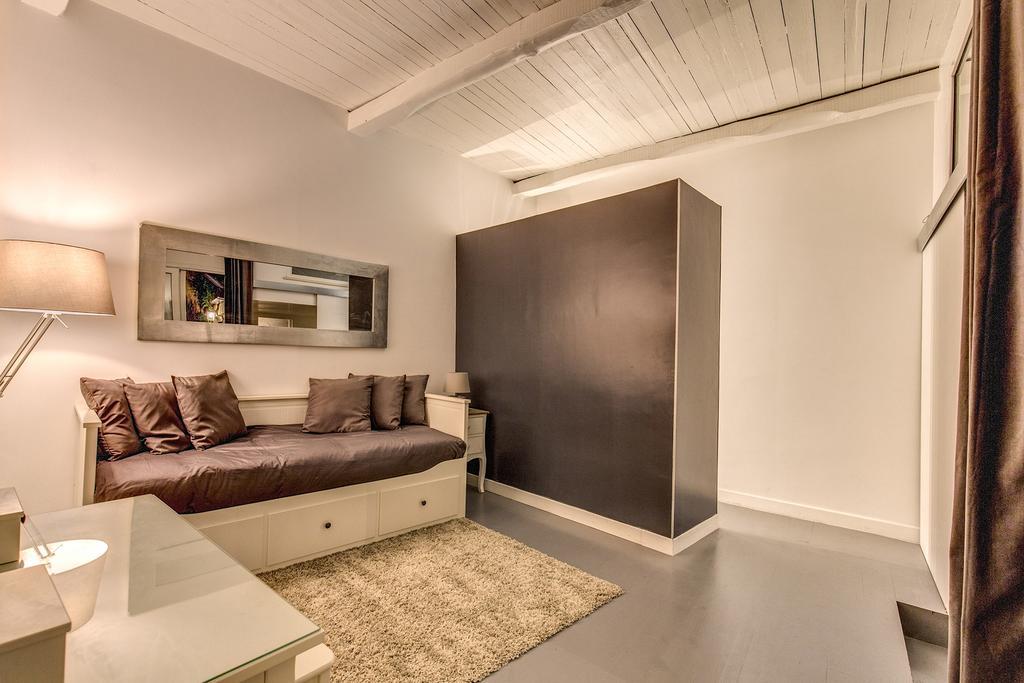 Vicolo Delle Grotte House Apartment Rome